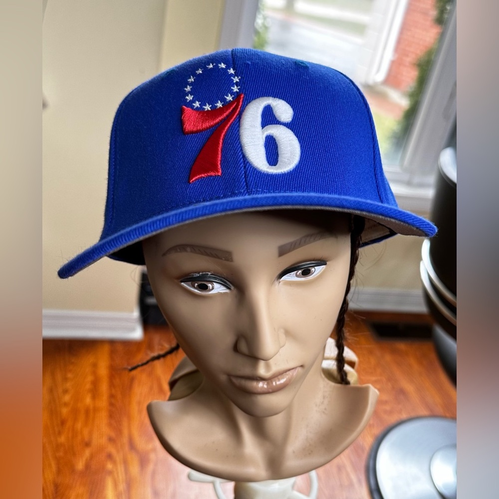 Beautiful Philly Cap - Picture 2 of 3
